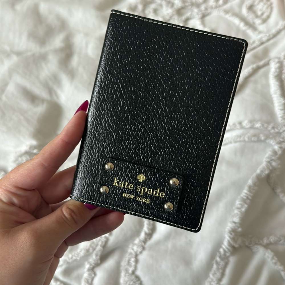 Kate Spade passport cover